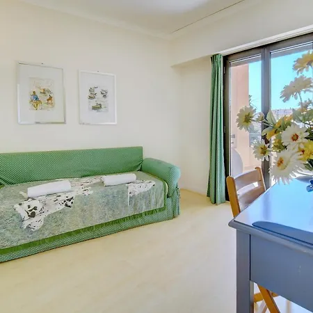 3 Bedrooms In Center And South Terrace * Cannes