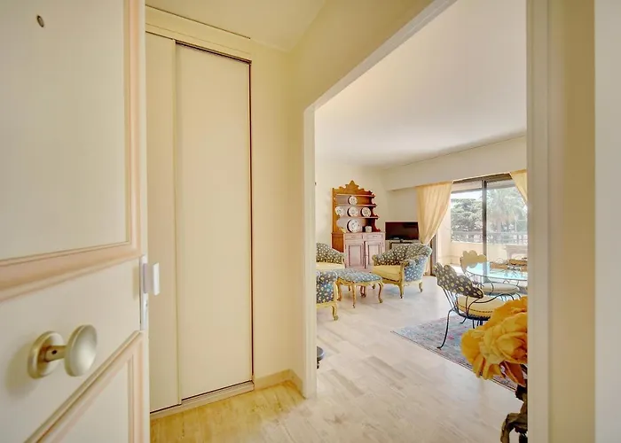 Appartamento 3 Bedrooms In Center And South Terrace